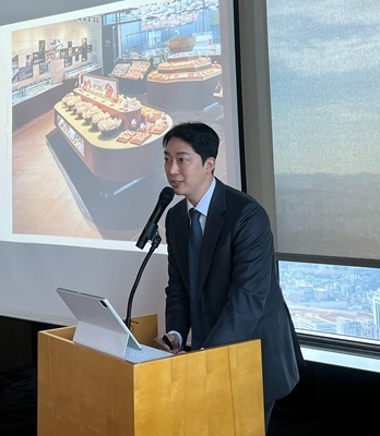 삼진식품 IPO 간담회에서 발언중인 박용준 대표이사. 삼진어묵