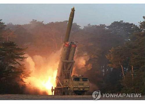 북한, 단거리 탄도미사일 추정 2발 발사…12일만