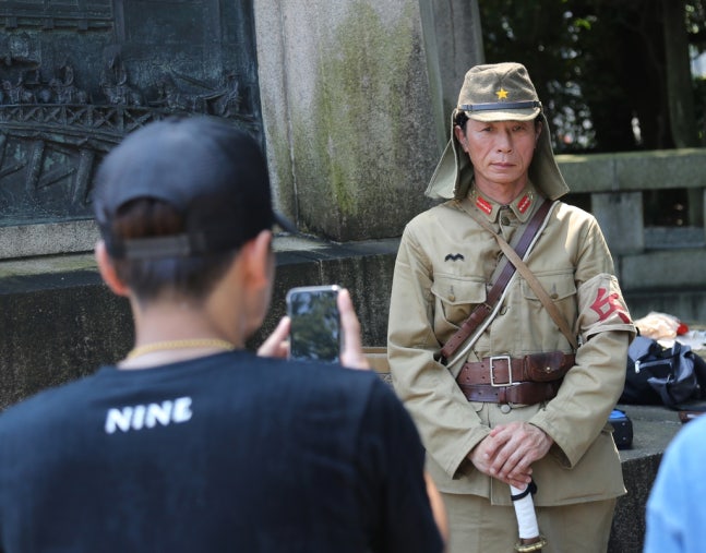 韓国 旭日旗を翻した靖国 独島は日本の領土 シャツを着て参拝 韓国人 日本を植民地にしてこれまでに受けた苦痛を倍返しだ 韓国の反応 あつまれ 海外の反応 韓国 旭日旗を翻した靖国 独島は日本の領土 シャツを着て参拝 韓国人 日本を植民地にしてこれまでに受けた苦痛を倍返しだ 韓国の反応 あつまれ 海外の反応