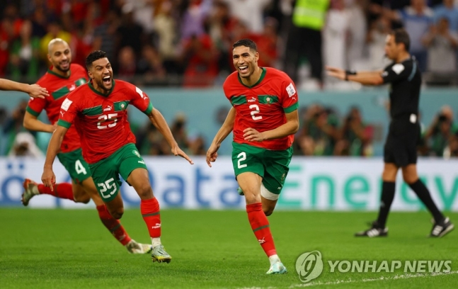 世界杯阿拉伯国家首次进8强 摩洛哥旋风超越葡萄牙？