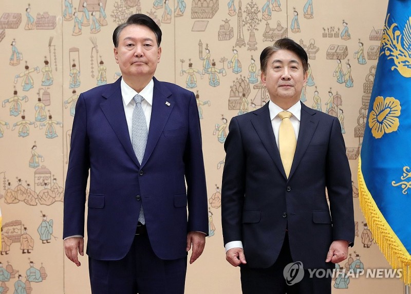 尹대통령, <b>이동관</b> 방통위원장 임명 재가
