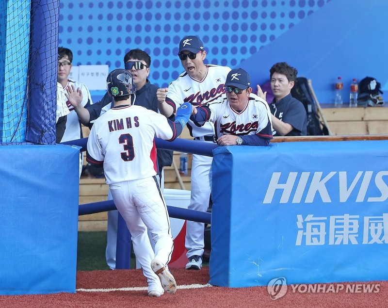 [1보] <b>한국</b> <b>야구</b>, <b>일본</b> 2-0 제압하고 항저우 AG 결승행 청신호