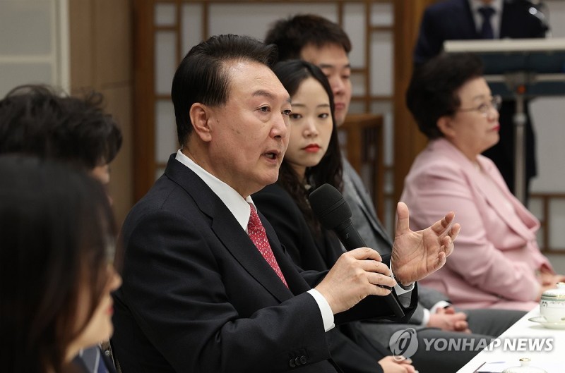 尹대통령, 신원식 국방·<b>유인촌</b> 문화체육관광 장관 임명