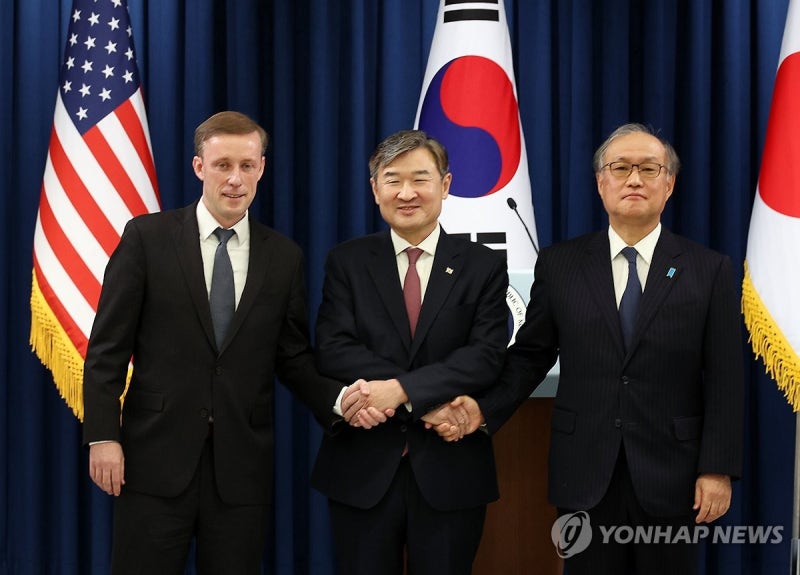 <b>한미일 안보실장</b> "北 비핵화·군사협력 금지 의무 재확인"