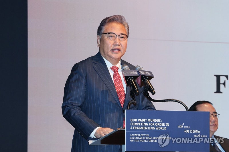 <b>박진</b> "연말 개각땐 국회로 돌아갈 것"