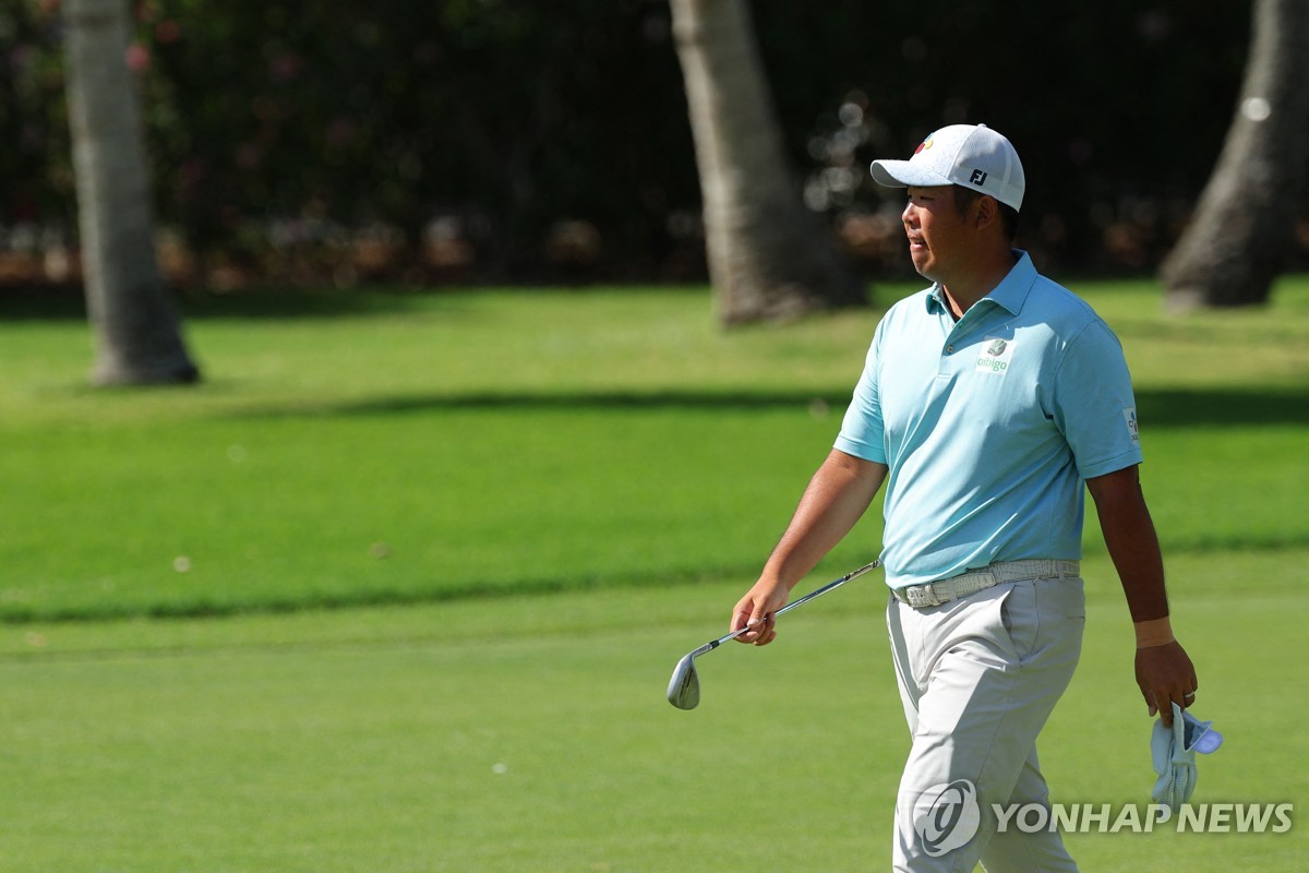<b>안병훈</b>, PGA 투어 <b>소니오픈</b> 3R 공동 4위…선두와 3타 차