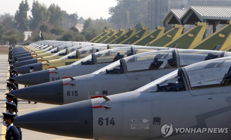 AFP, <b>파키스탄</b> 정보 당국자 인용해 "<b>파키스탄</b>, 이란 <b>공습</b>"