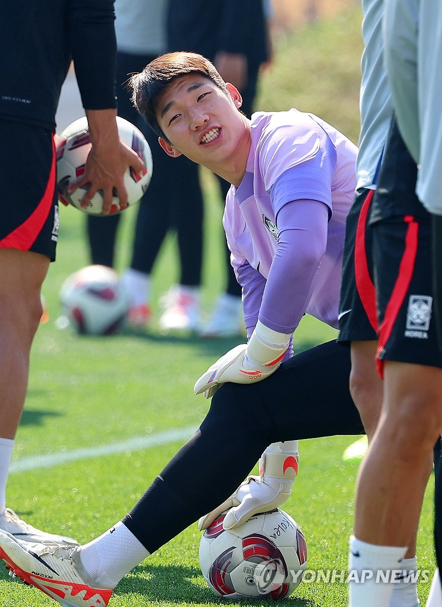도하 입성하자마자 <b>훈련</b> <b>합류</b>한 <b>김준홍</b>
