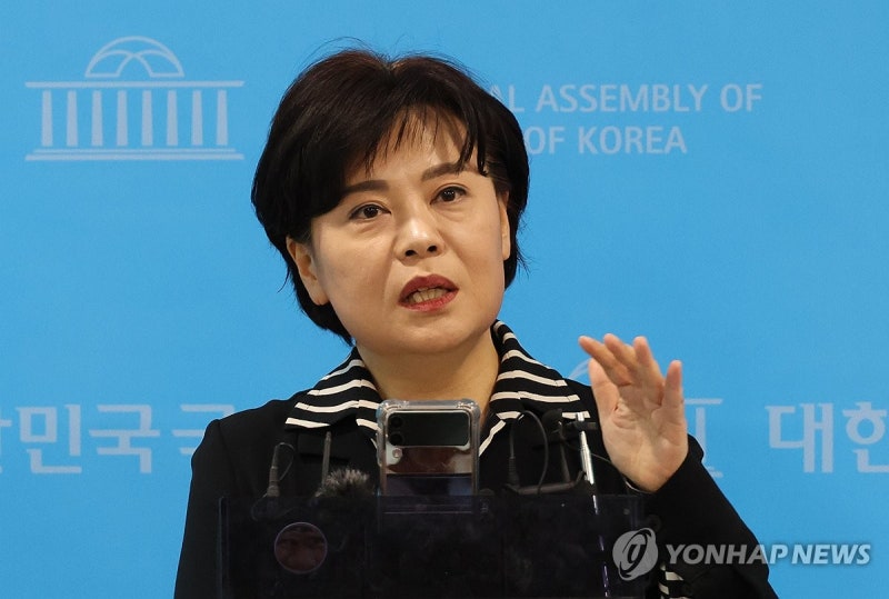 <b>윤희숙</b>, 서울 중·<b>성동갑</b> 출마선언…<b>임종석</b>과 대결 성사될까