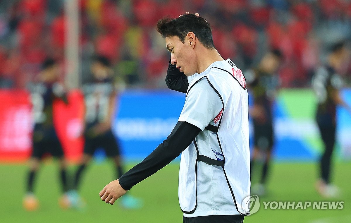 프랑스 매체 "리그1 <b>몽펠리에</b> HSC, <b>황의조</b> 영입 검토"