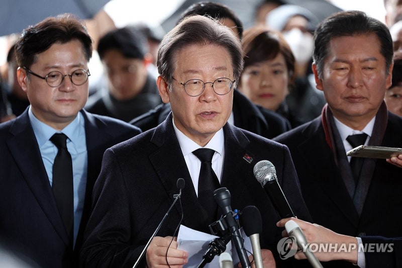 이재명 "준연동제 안에서 승리…통합형<b>비례</b>정당 준비"
