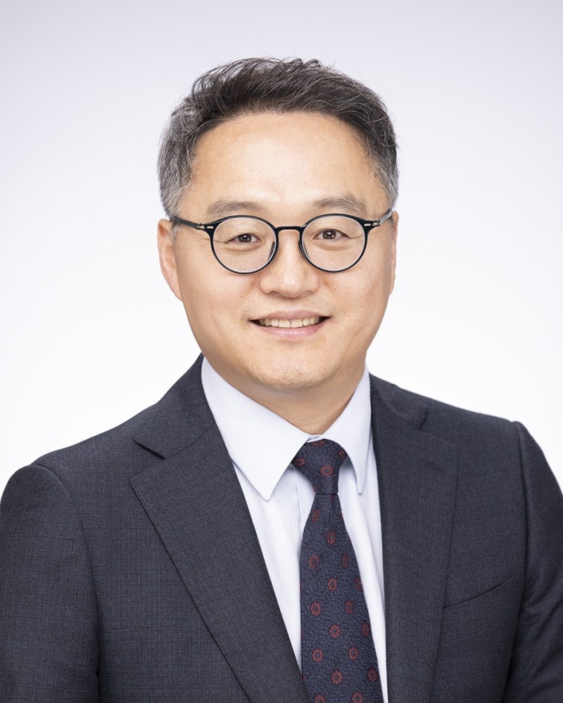 <b>법무</b>부 초대 <b>국제법무국장에 정홍식</b> 중앙대 로스쿨 <b>교수</b>