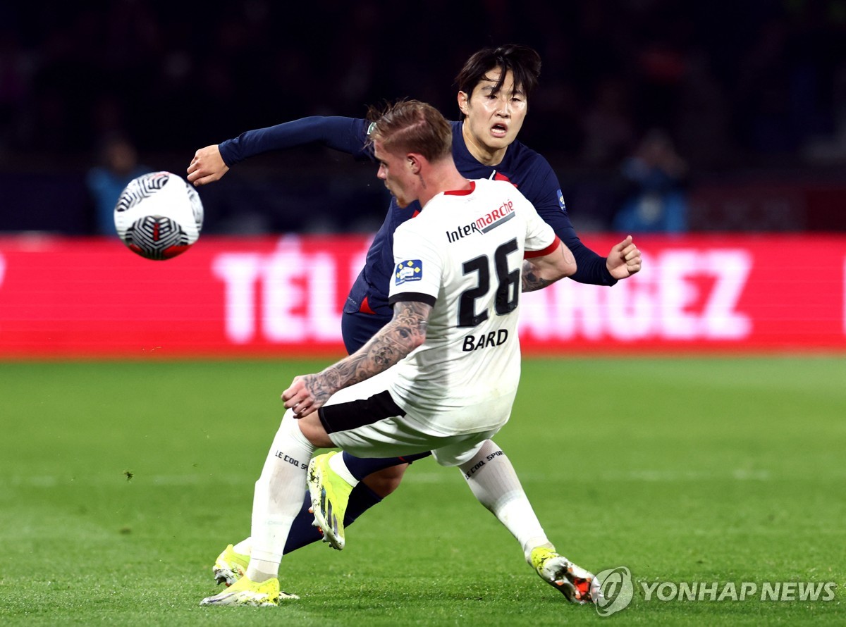 국가대표 승선한 <b>이강인</b> 풀타임…PSG, 프랑스컵 <b>4강</b> 진출