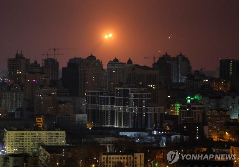 '<b>모스크바 테러</b>' 다음날 우크라-러 전쟁터 미사일 맞불