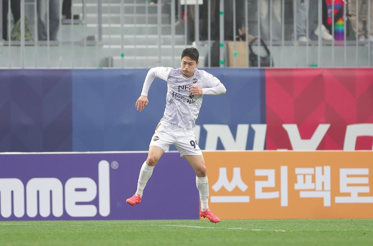 '프로 통산 첫 멀티골' <b>김천 이중민</b>, K리그1 4R MVP