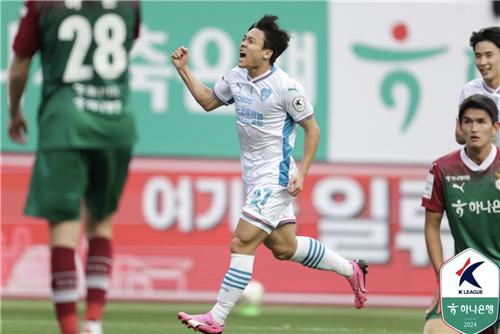 '정재희 또 결승골' <b>포항</b>, 대전에 2-1 역전승…K리그1 <b>선두</b>로(종합)