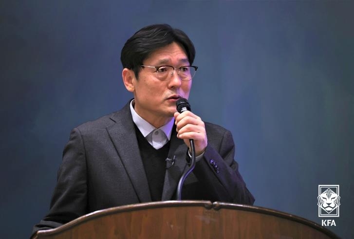 <b>대한축구협회</b> 상근직 기술<b>총괄이사</b> 신설…<b>이임생</b> 선임