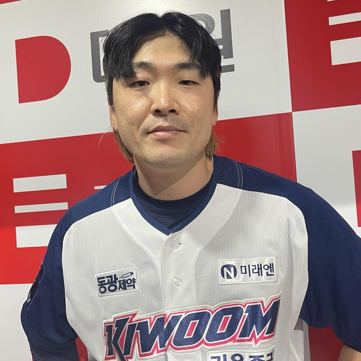15경기 만에 작년 홈런 돌파한 <b>키움</b> <b>이형종</b> "직구 예상했다"