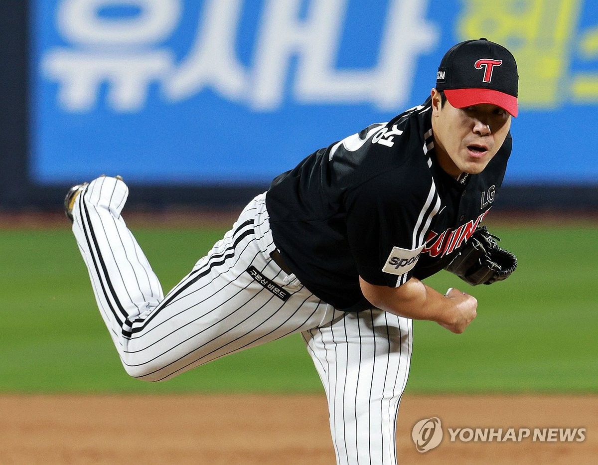 LG 불펜의 핵 김진성, 감기 증세로 엔트리 제외…<b>오지환</b>은 벤치