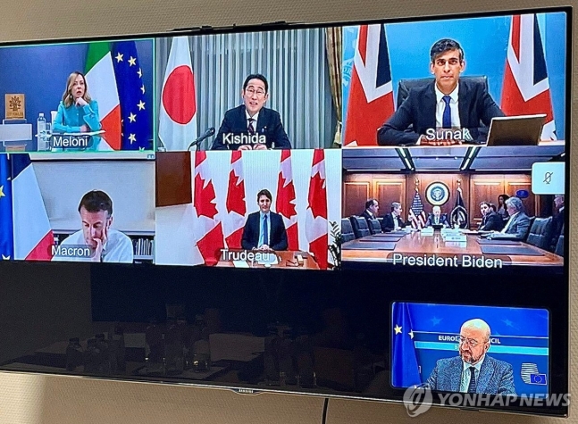 G7 정상들이 14일 화상 회의를 통해 중동 사태를 논의하고 있다. [샤를 미셸 EU 정상회의 상임의장 엑스 제공, 로이터=연합뉴스] 