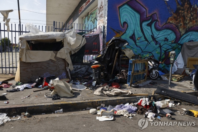 미국 LA 시내의 노숙자 텐트 
[EPA 연합뉴스 자료사진. 재판매 및 DB 금지]