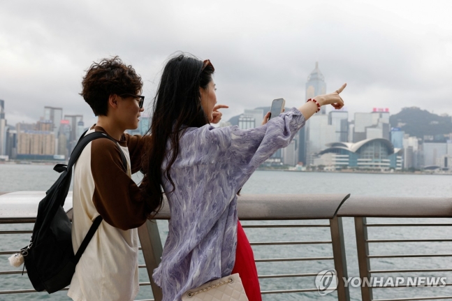 홍콩의 중국 관광객들
[로이터 연합뉴스]