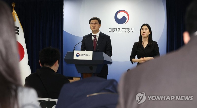 '의원'서도 전공의 수련…의협 "비전문가 논의 당장 중단해야"(종합2보)