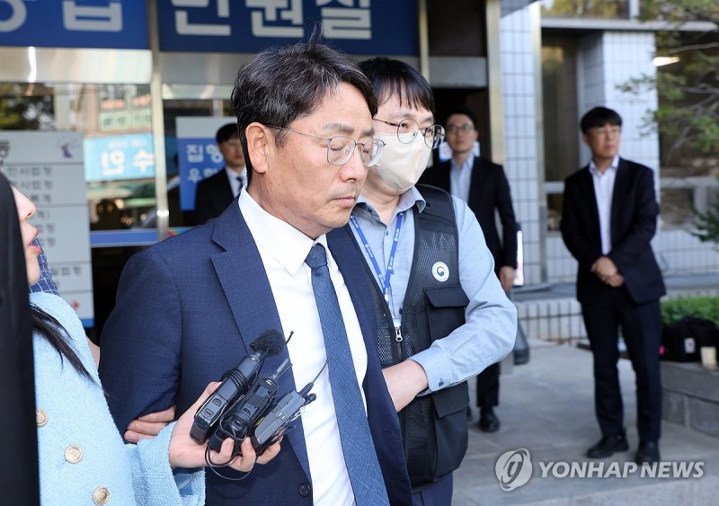 구속 기로 선 <b>김철희 세아베스틸 대표</b>