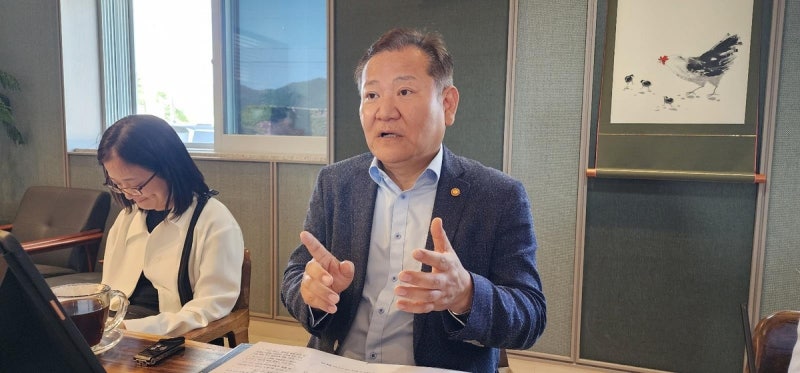 <b>이상민</b> 행안<b>장관</b> "<b>지방재정</b>자립도 심각…교부세율 높여야"