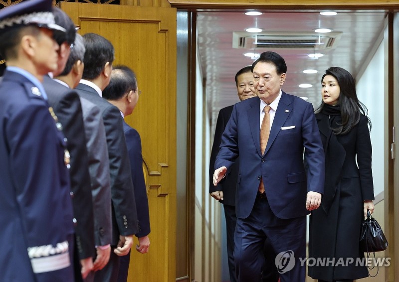 김건희 <b>여사</b>, 캄보디아 정상 <b>오찬</b> <b>참석</b>…153일만에 공개 일정