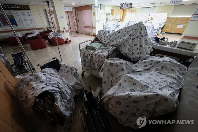 '폐쇄된 병동'…재정난 찾아온 대학병원 (대구=연합뉴스) 윤관식 기자