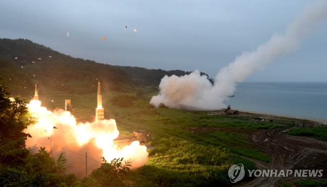 한국에 배치된 ATACMS 미사일 훈련 모습(기사 내용과 직접 관계 없음)
[EPA=연합뉴스 자료사진. 재판매 및 DB 금지]