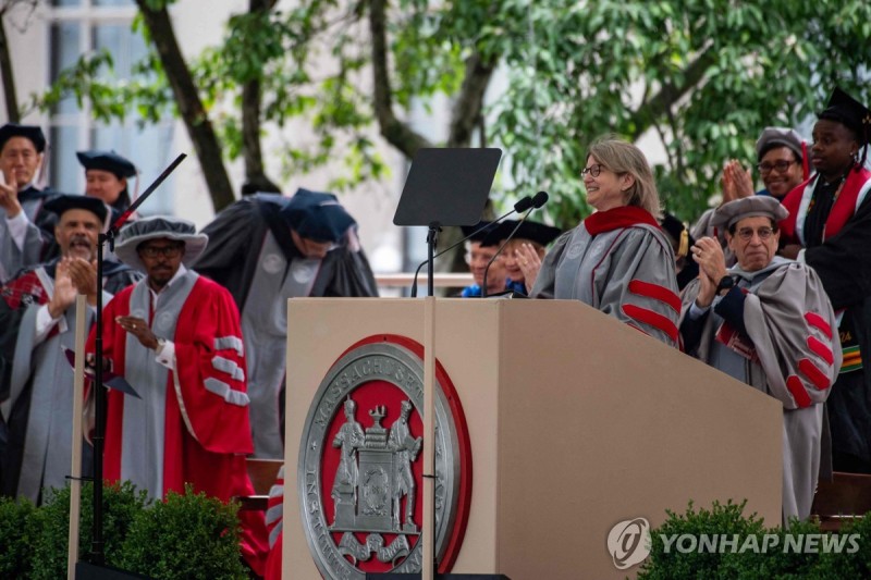 <b>서울대</b>, 英 QS 세계<b>대학</b>순위 31위…한국 <b>대학들</b> 약진