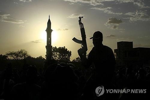 "수단 중부서 반군 공격으로 주민 100여명 사망"