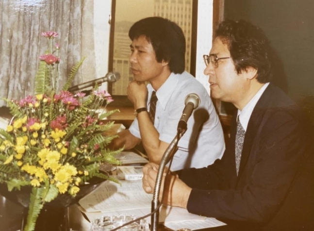 1991년 일본 대학 교수 초청 강연회(왼쪽이 강창희 대표)
[본인 제공]