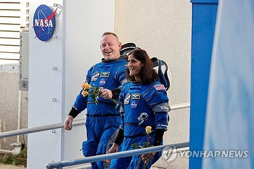 明星班輪威爾莫爾（左）和威廉姆斯[路透Yonhap新聞數據照片]