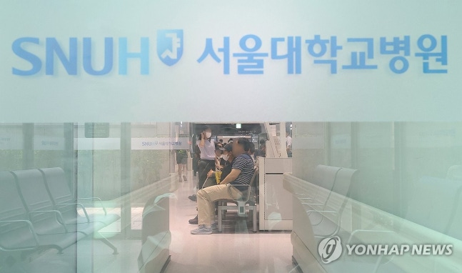 '교수 비대위 휴진 예고'…환자들은 어디로?<br>(서울=연합뉴스) 김성민 기자 = 서울의대·서울대병원 교수 비상대책위원회(비대위)는 전공의 사태가 해결되지 않을 경우 오는 17일부터 응급실과 중환자실 등 필수 부서를 제