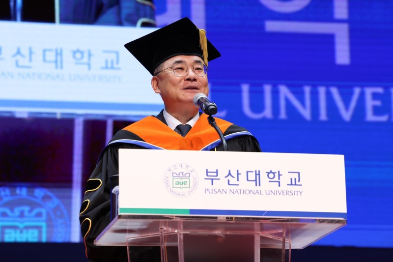 <b>최재원 부산대</b> 신임 <b>총장</b> "거점국립대 롤모델 제시"