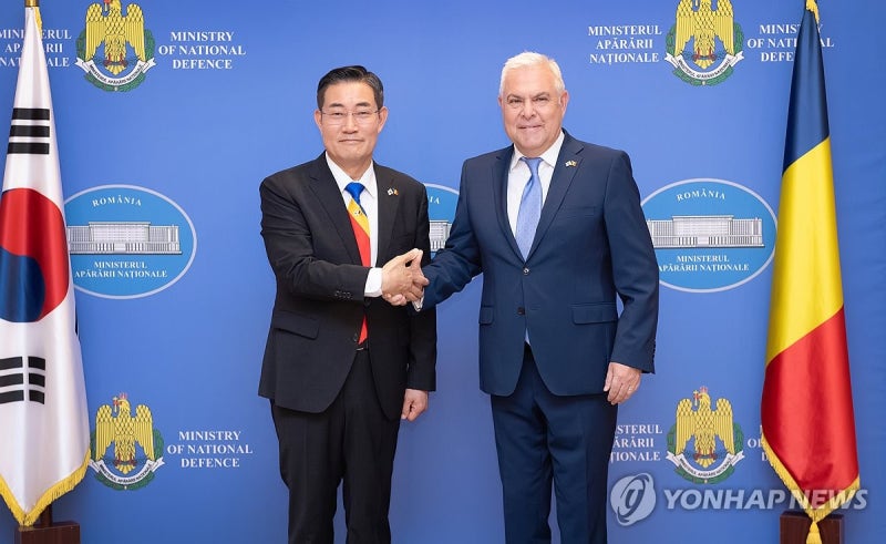 <b>루마니아</b>, 한국산 K-9 <b>자주포</b> 도입 결정…1.3조원 규모