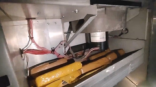 <b>부산신항서</b> 발견된 <b>코카인</b>은 국제마약조직의 '배달사고'