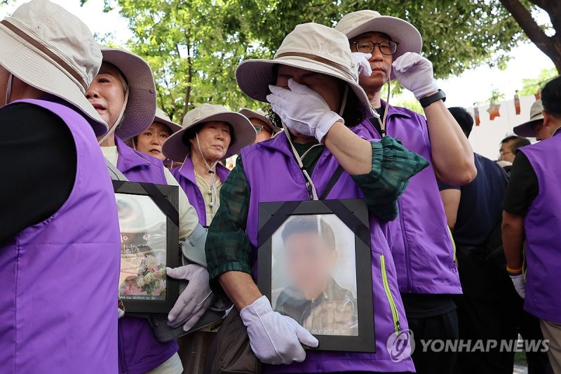 <b>이태원</b>참사 유족 "尹 '조작가능성' 언급 사실이라면 사죄해야"