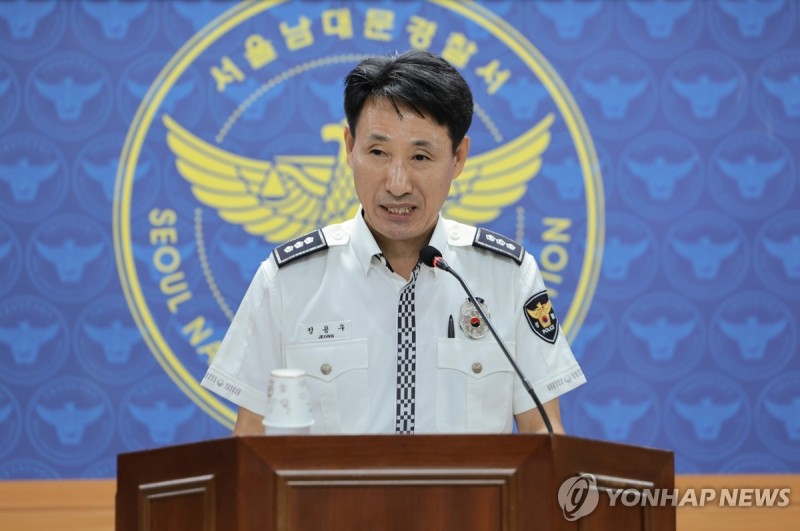 <b>시청역 사고 운전자</b>, 40년 경력 버스기사…경찰 "구속영장 검토"(종합2보)