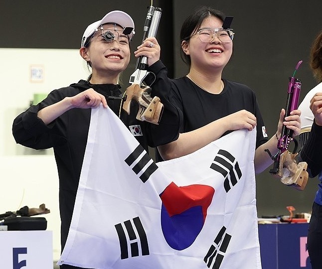 [올림픽] 오예진·김예지, 공기권총 金·銀 동반 명중…한국 2호 <b>금메달</b>(종합...