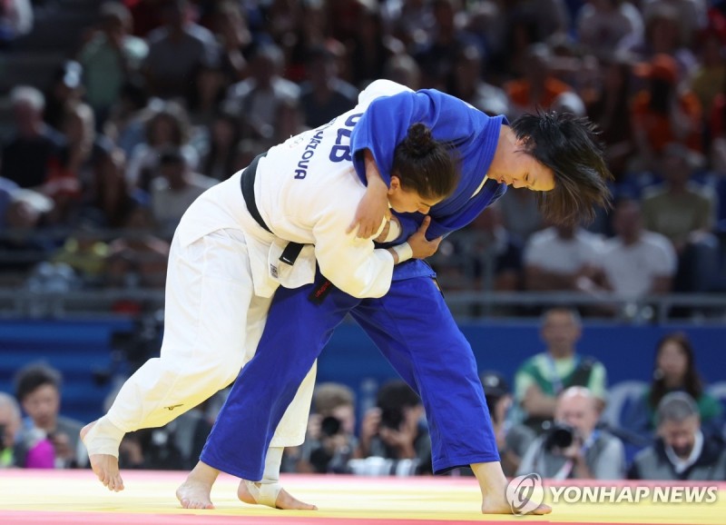 [올림픽] <b>북한</b> 유도 <b>문성희</b>, 32강전 반칙패로 조기 탈락