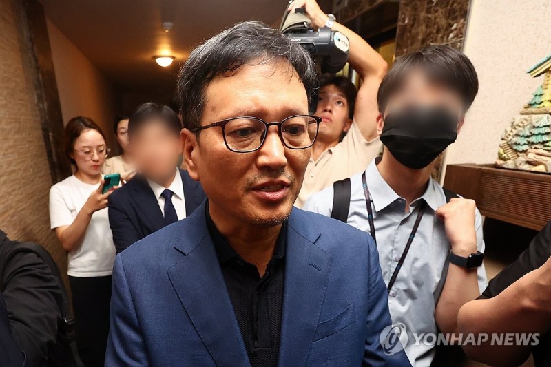 검찰, <b>티메프</b> 이틀째 <b>압수수색</b>…'키맨' 큐텐 <b>재무본부장</b> 출석