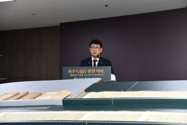 Choi Eung-cheon, Head of Cultural Heritage Administration 
[Provided by Cultural Heritage Administration. Resale and DB prohibition]