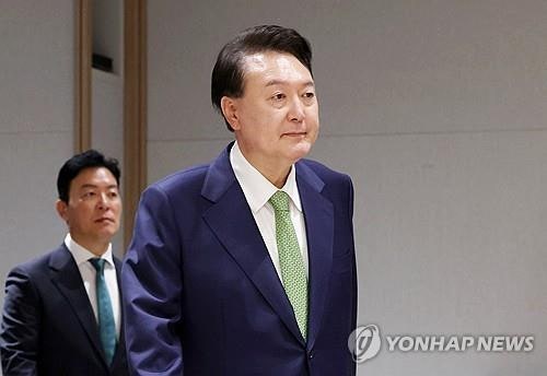 尹<b>대통령</b>, 브라질 대사 등 재외공관장 14명에 <b>신임장 수여</b>