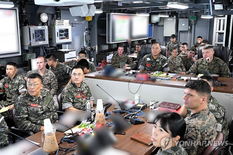 육상작전 지휘하는 <b>한미</b> 해병대 <b>지휘관</b>·연합 참모단