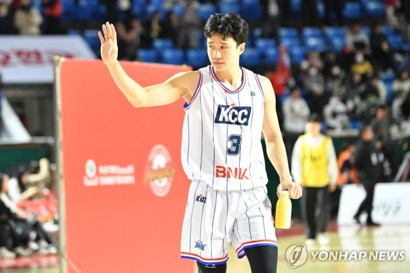경찰, <b>허웅</b> '전 <b>연인 성폭력</b>' 피고소 사건 무혐의 처분