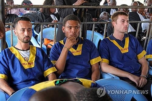 '민주콩고 쿠데타 시도' 미국인 3명 포함 37명에 사형